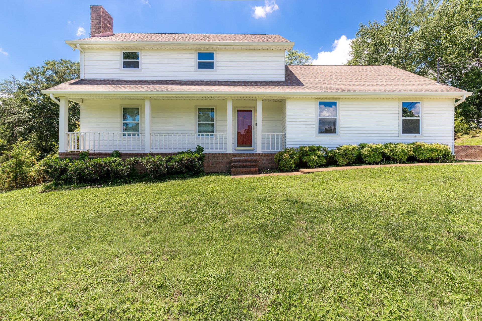 1122 Copperwood Drive, Hixson, TN 37343 Main Photo