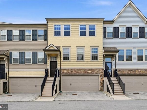 21 EAGLE LANE , MALVERN, PA 19355