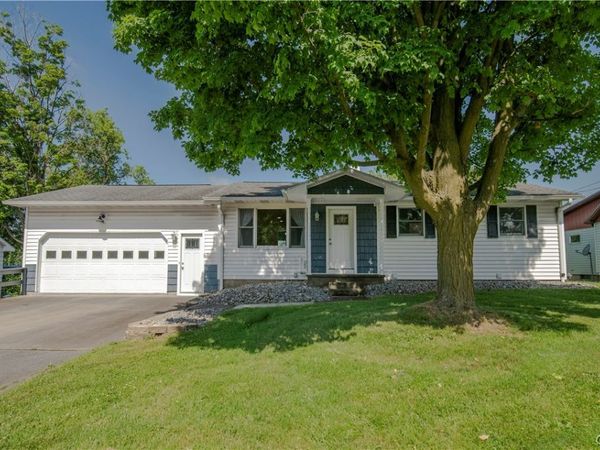3299 Mohawk Street , New Hartford, NY 13413
