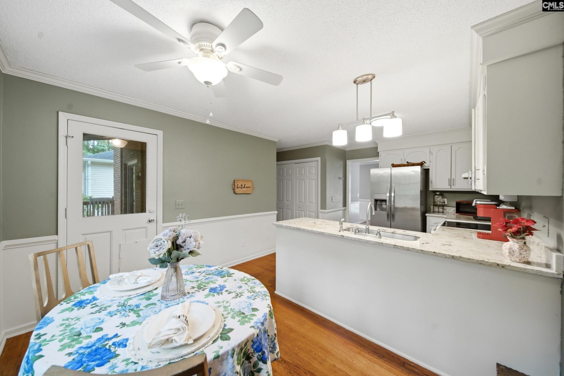 505 Mallard Lakes Drive Photo 12