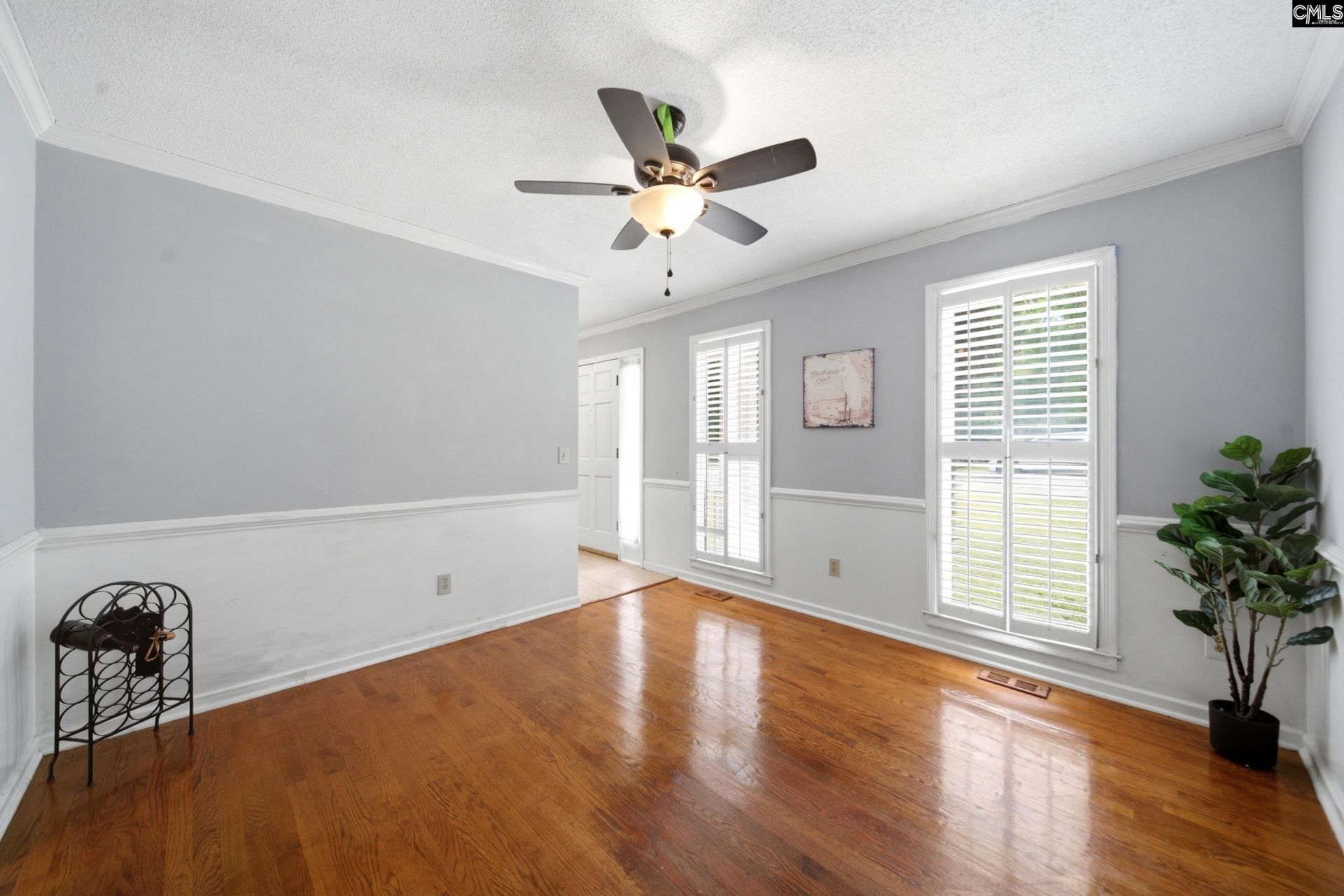 505 Mallard Lakes Drive Photo 9