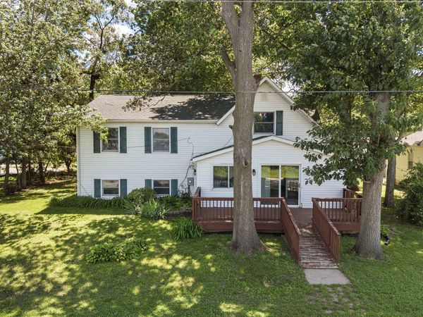 404 1st Avenue , Hampton, IL 61256