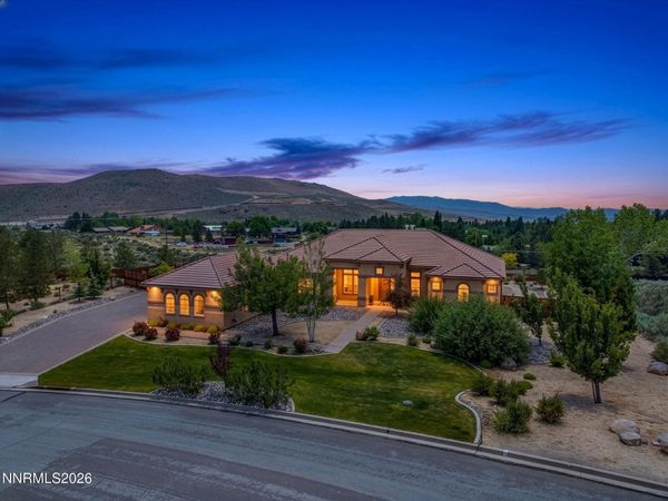 15200 Chateau Avenue, Reno, NV 89511
