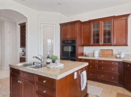 15200 Chateau Avenue, Reno, NV 89511 Photo