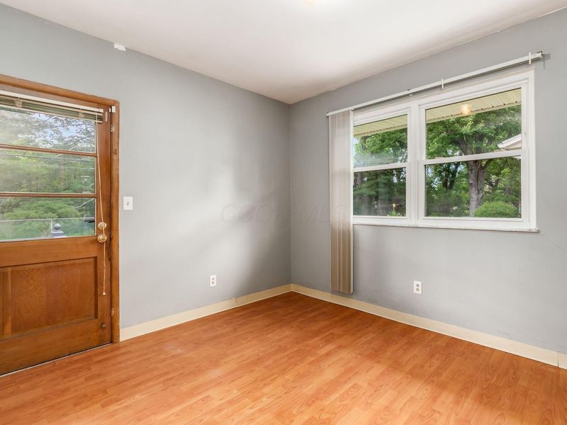 1417 Devonhurst Drive , Columbus, OH 43232 Photo 12