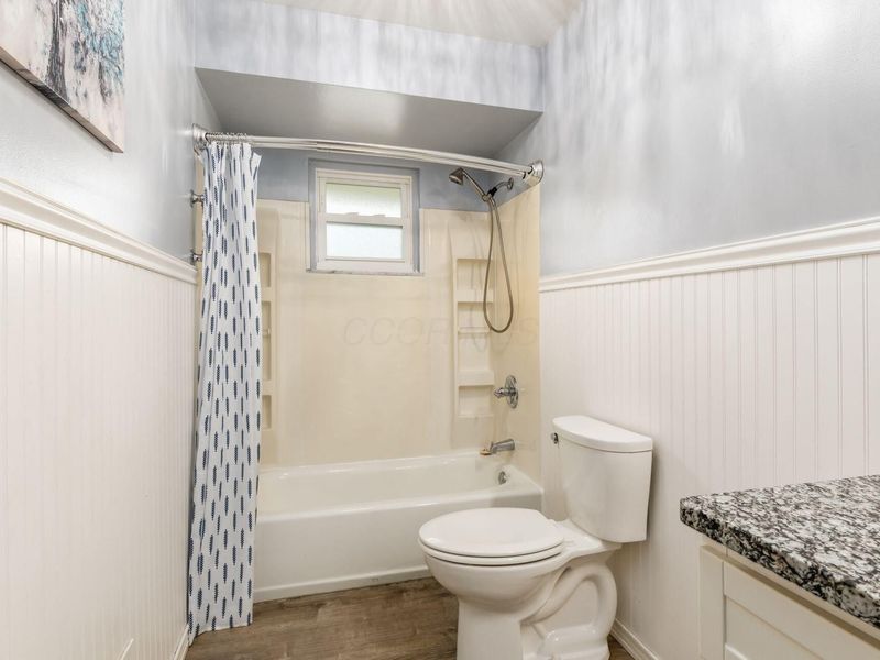 1417 Devonhurst Drive , Columbus, OH 43232 Photo 15