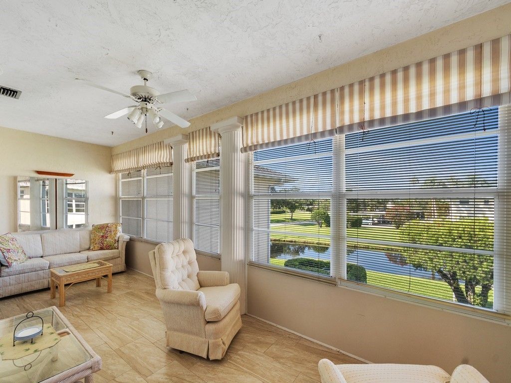 375 N Grove Isle Circle, Unit 375, Vero Beach, FL 32962 Photo