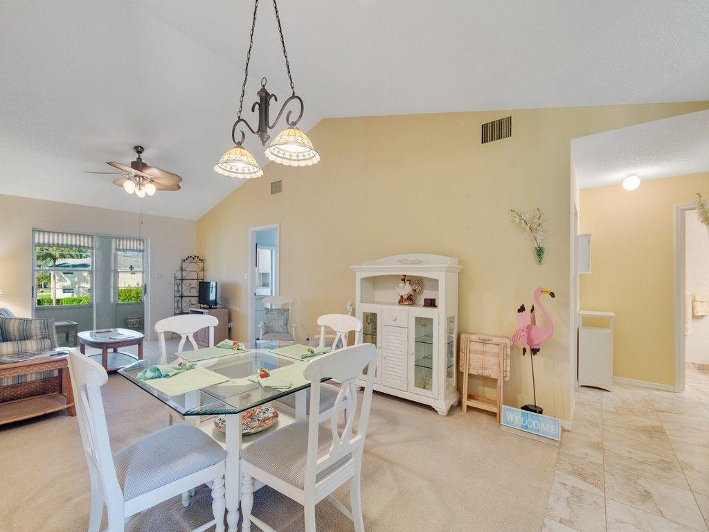 375 N Grove Isle Circle, Unit 375, Vero Beach, FL 32962 Photo