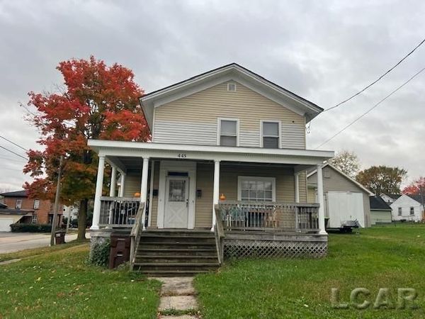 445 W Maumee , Adrian, MI 49221