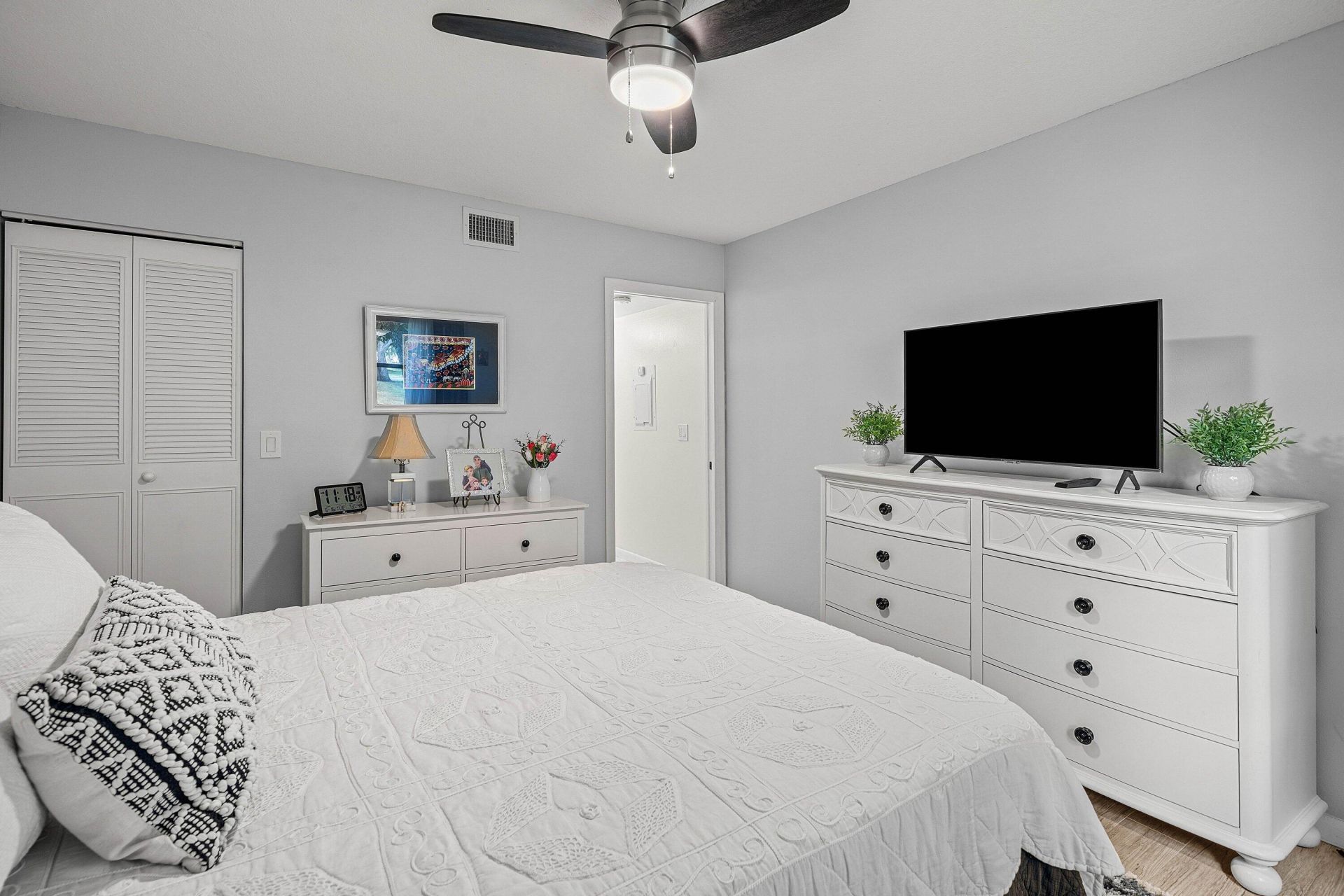 3315 Lucerne Park Drive, Greenacres, FL 33467 Photo
