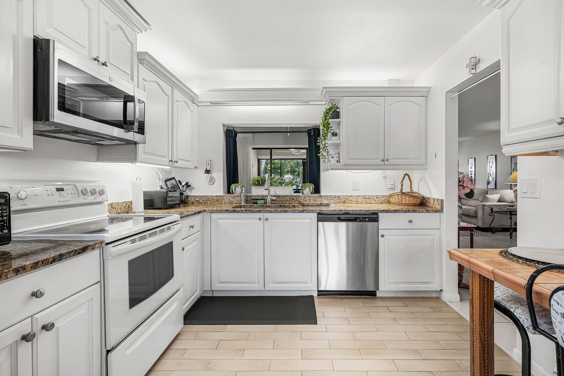 3315 Lucerne Park Drive, Greenacres, FL 33467 Photo