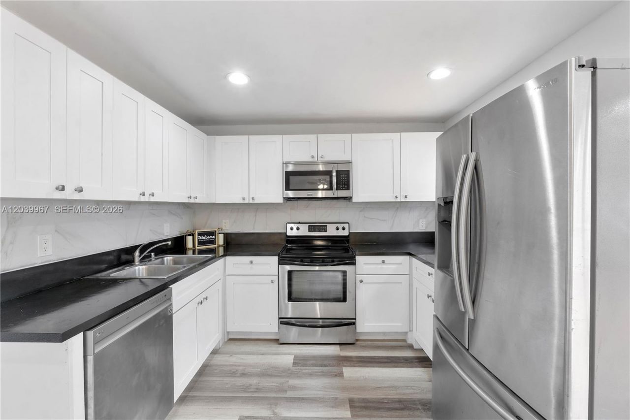 9836 NW 2nd Ct, Plantation, FL 33324 Photo