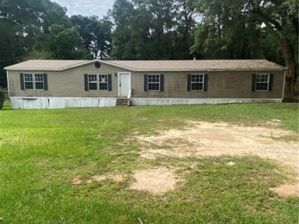 7225 Whitehall Drive, Mobile, AL 36619
