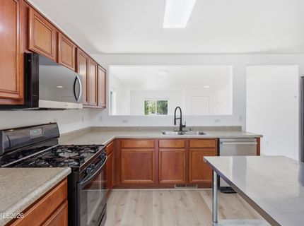 7469 Tallgrass Drive, Reno, NV 89506 Photo