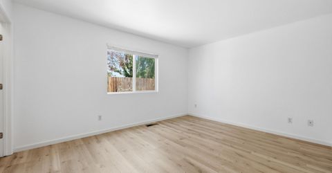 7469 Tallgrass Drive, Reno, NV 89506 Photo