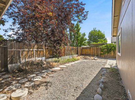 7469 Tallgrass Drive, Reno, NV 89506 Photo