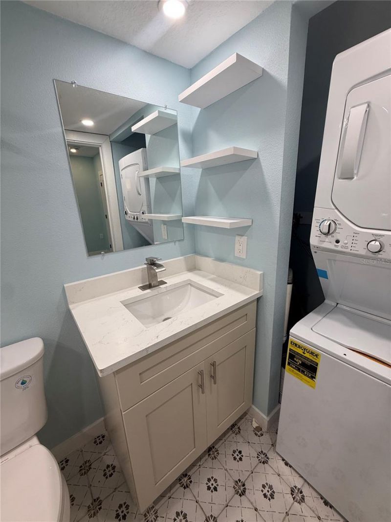 171 Medallion Boulevard , Unit B, Madeira Beach, FL 33708 Photo