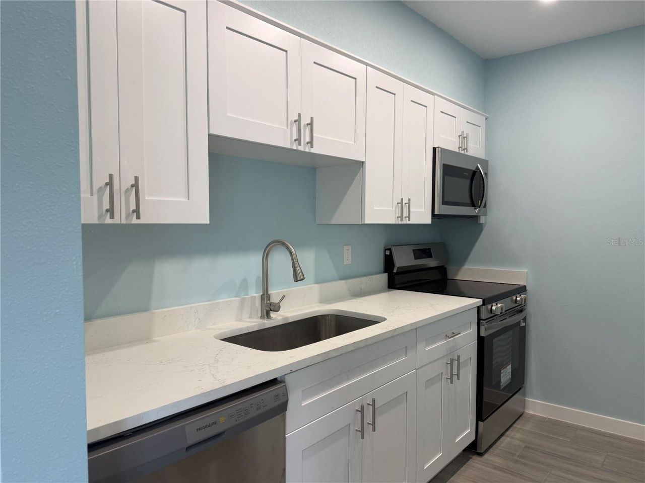 171 Medallion Boulevard , Unit B, Madeira Beach, FL 33708 Photo