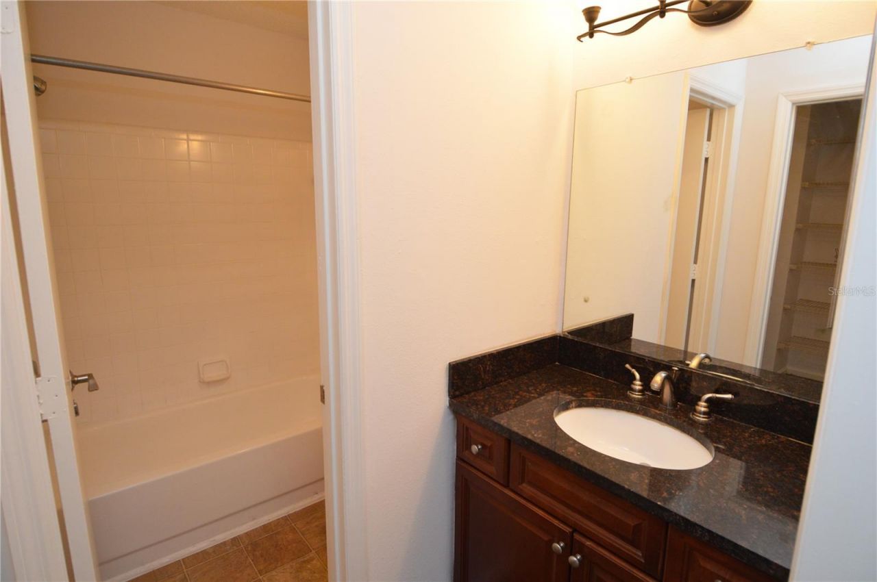 11901 4th Street N, Unit 7204, Saint Petersburg, FL 33716 Photo