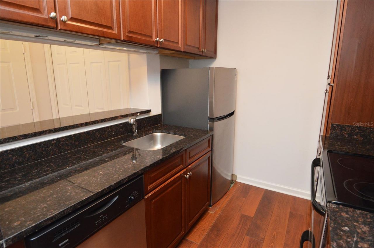 11901 4th Street N, Unit 7204, Saint Petersburg, FL 33716 Photo