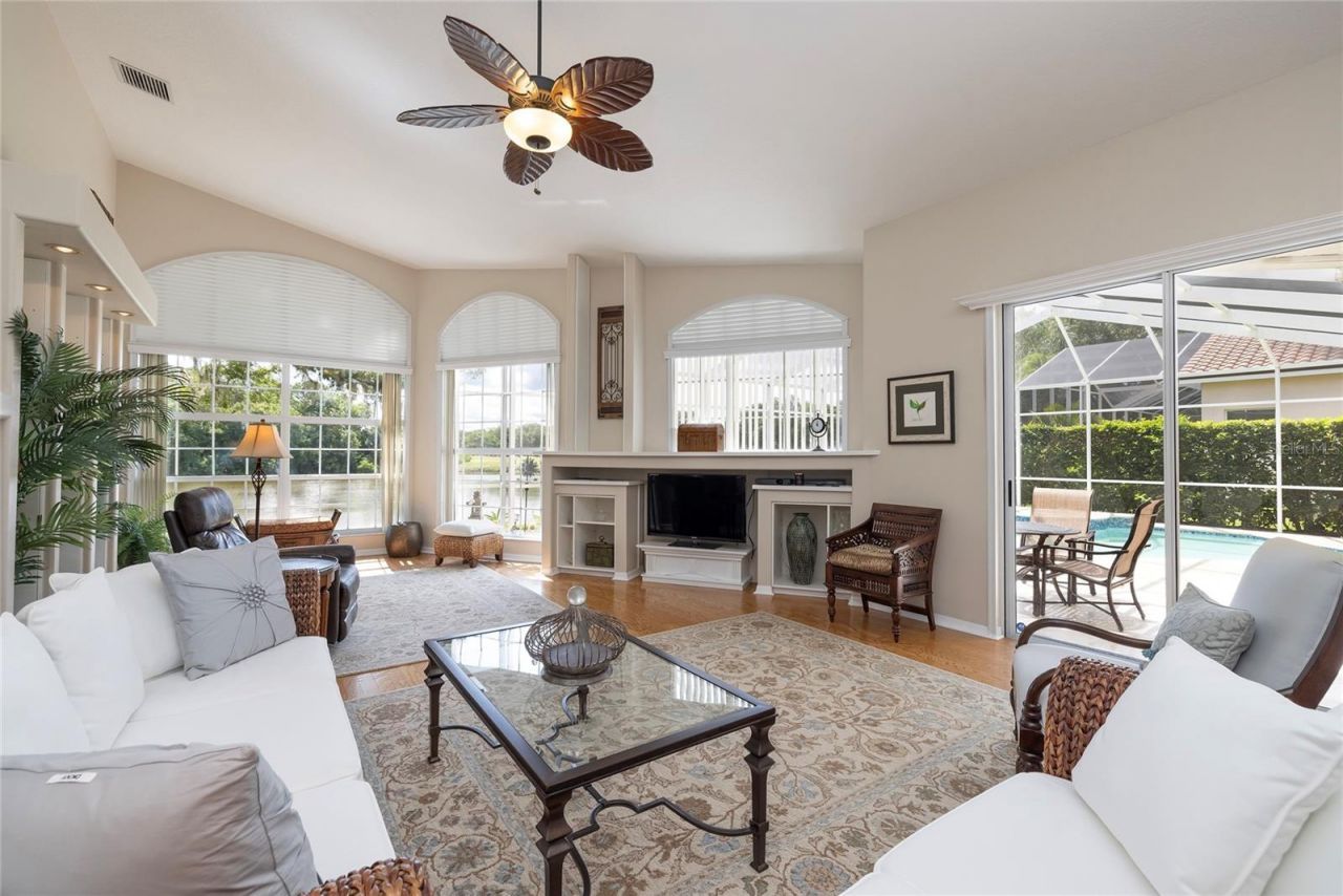 2055 Diamond Court, Oldsmar, FL 34677 Photo