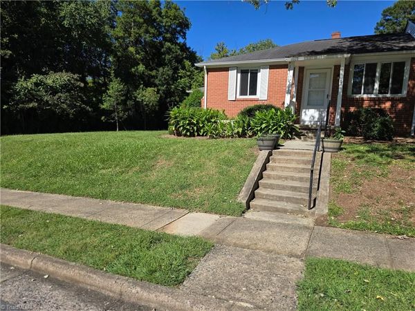 568 Overlook Street, Greensboro, NC 27403