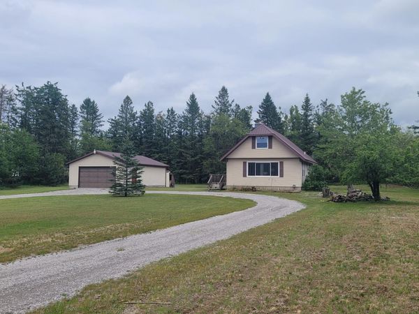 9761 S Airport Road, Atlanta, MI 49709