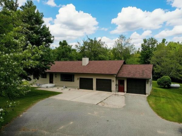 6955 Cedar Road, Alanson, MI 49706