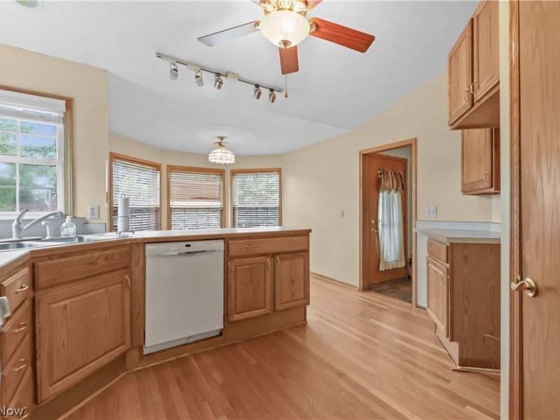 1701 Woods Road, Akron, OH 44306 Photo 16