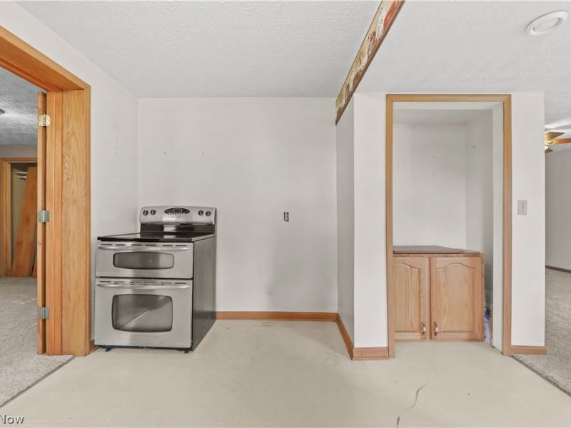 1701 Woods Road, Akron, OH 44306 Photo 36