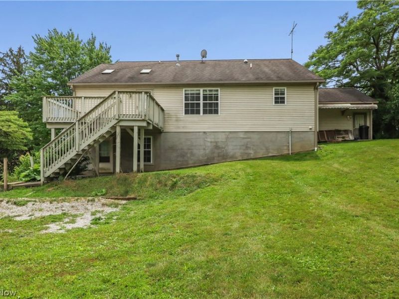 1701 Woods Road, Akron, OH 44306 Photo 5