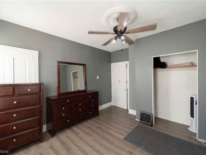 588 Elma Street, Akron, OH 44310 Photo 20