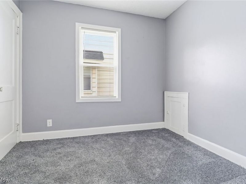 491-493 Delmar Avenue, Akron, OH 44310 Photo 12