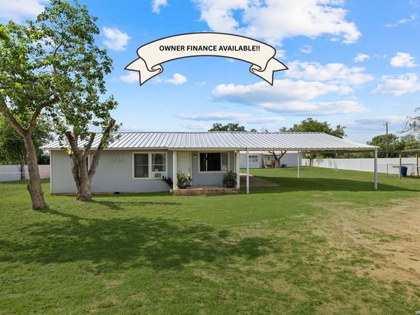 13950 Ih 35, Moore, TX 78057