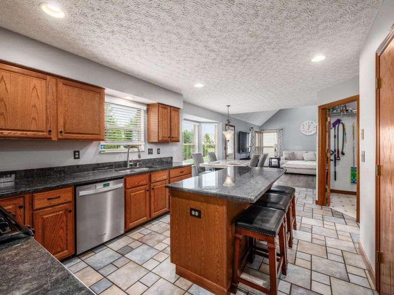 514 Dove Street, Marysville, OH 43040 Photo 8