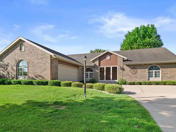 3521 13th PLACE, Kenosha, WI 53144