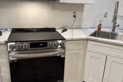 4228 Oakridge Drive photo 4