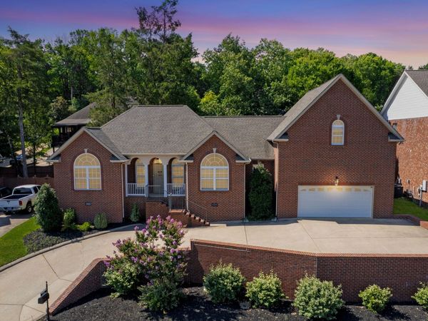 1016 Tulip Blossom Dr , Hermitage, TN 37076