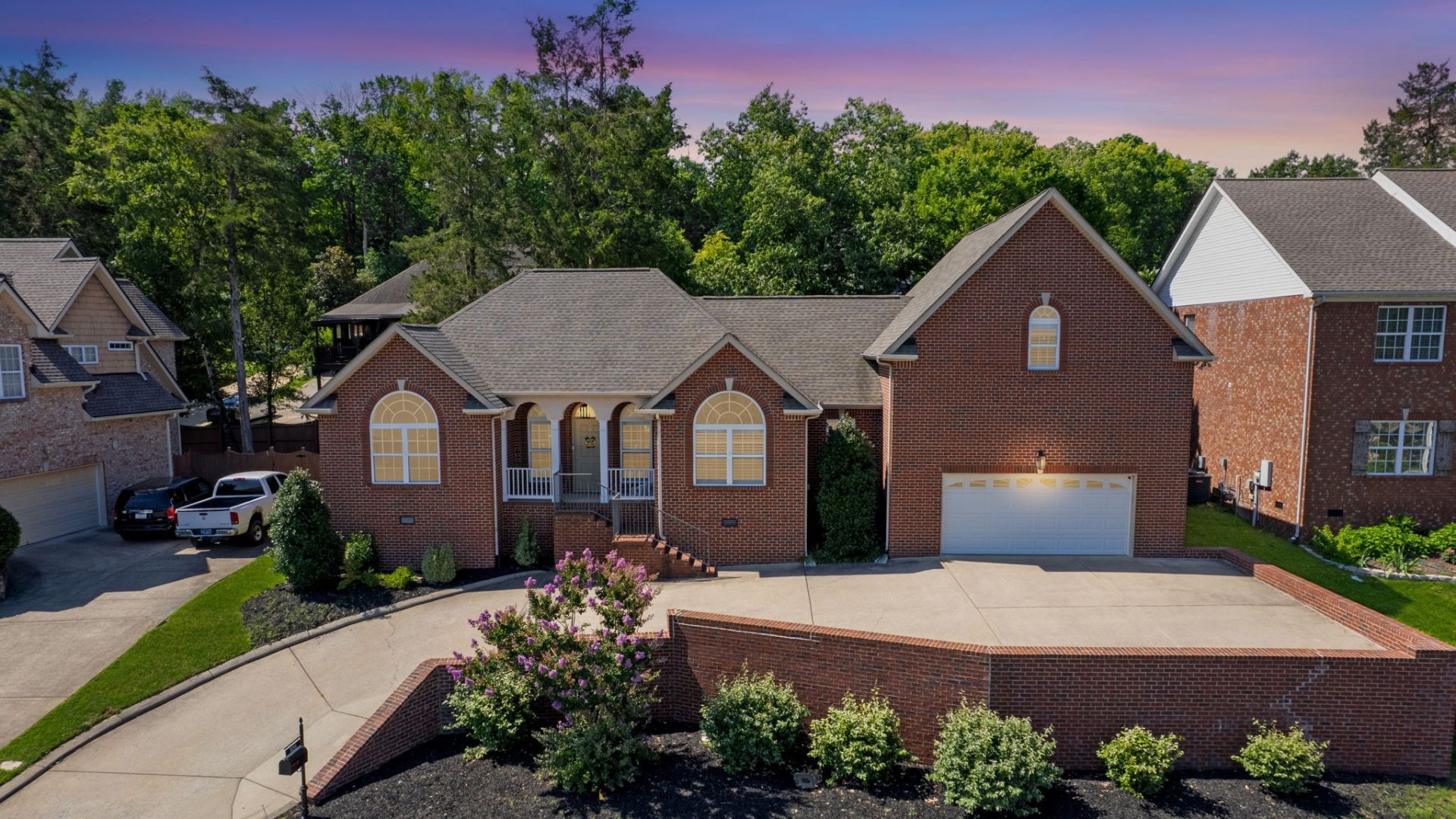 1016 Tulip Blossom Dr, Hermitage, TN 37076 Main Photo