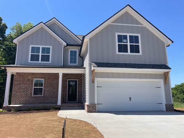 562 Pongracz Way , Clarksville, TN 37042