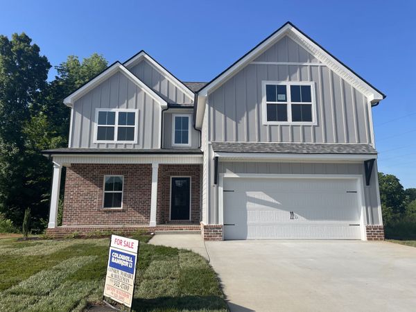 562 Pongracz Way , Clarksville, TN 37042