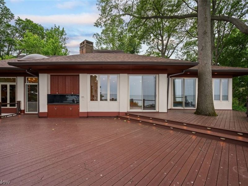 22916 Lake Road, Bay Village, OH 44140 Photo 3