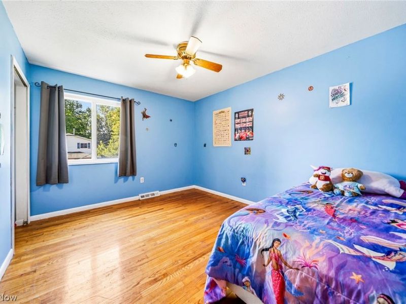 7519 Pinehurst Drive, Mentor on the Lake, OH 44060 Photo 14