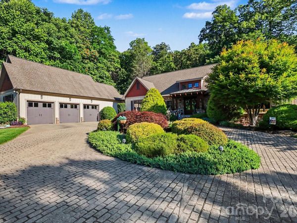 2554 Deep Gap Farm Road , Mill Spring, NC 28756