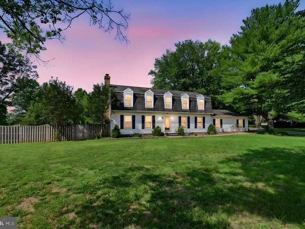 12607 FITZWATER DRIVE, NOKESVILLE, VA 20181