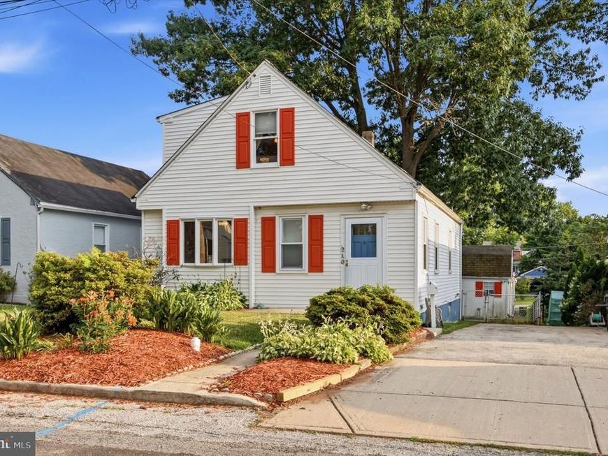 210 Walnut Road , Wallingford, PA 19086 Main Photo
