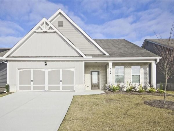 2630 Warbler Pass, Loganville, GA 30052