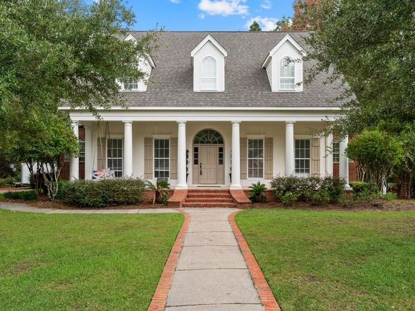 3 Rosebay Ct., Hattiesburg, MS 39402
