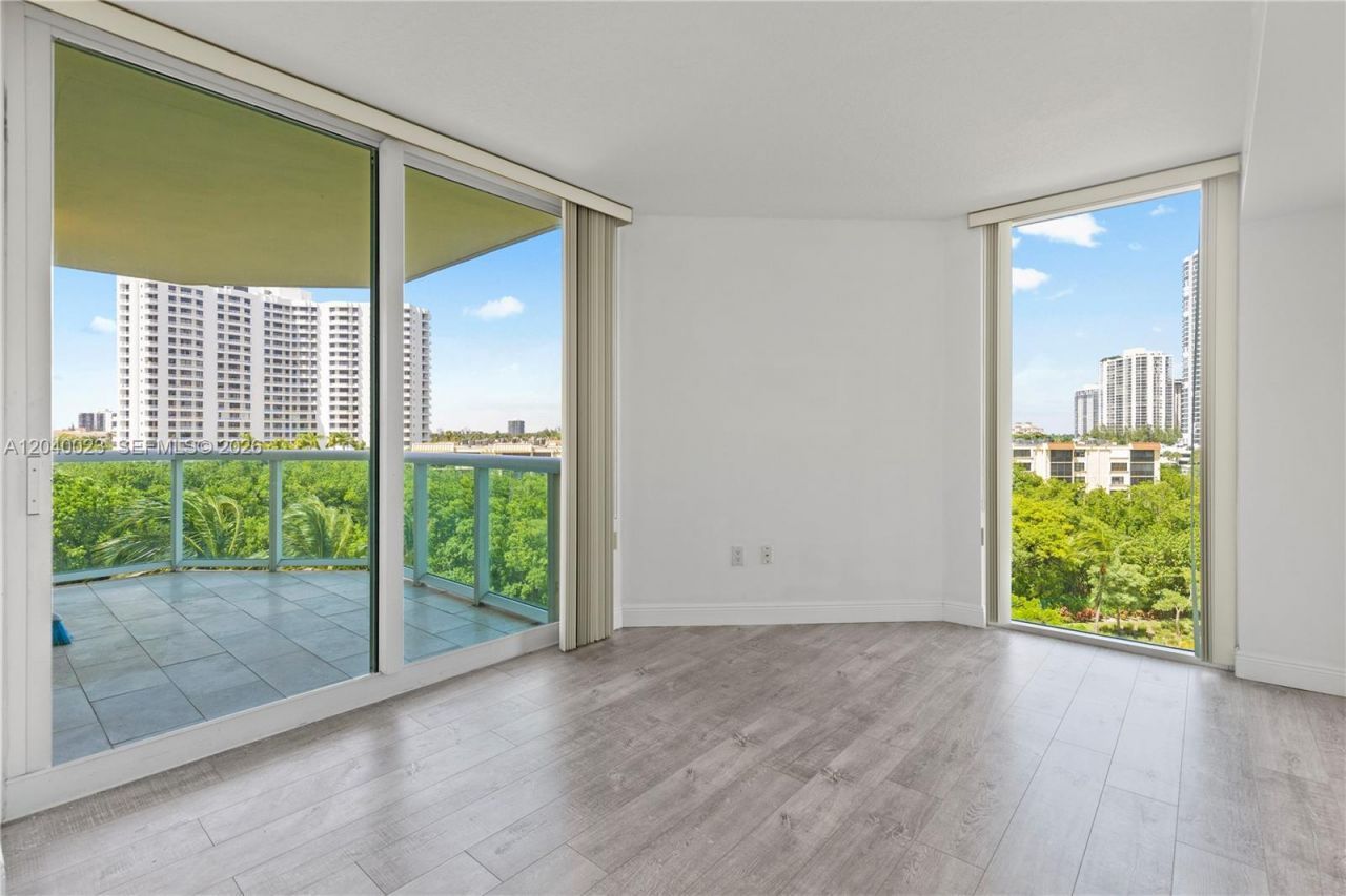 3370 Hidden Bay Dr, Unit 602, Aventura, FL 33180 Photo