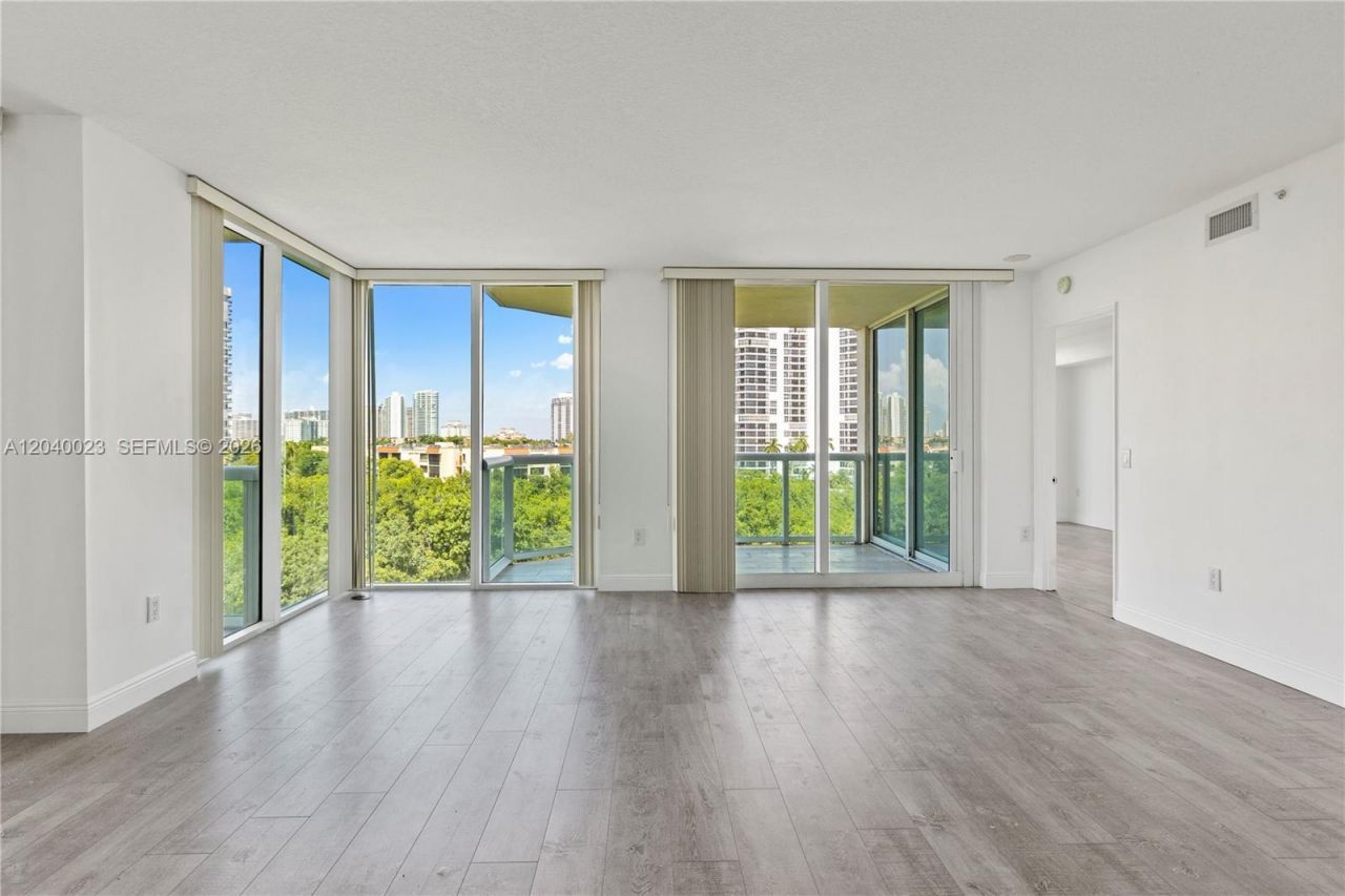 3370 Hidden Bay Dr, Unit 602, Aventura, FL 33180 Photo